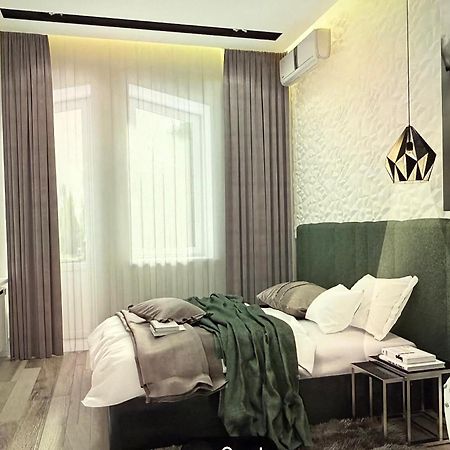 New Apart Lesi Ukrainky Blvd And Olimpiyska And Kreshchatyk And Manhattan City With Parking Kiev Bagian luar foto