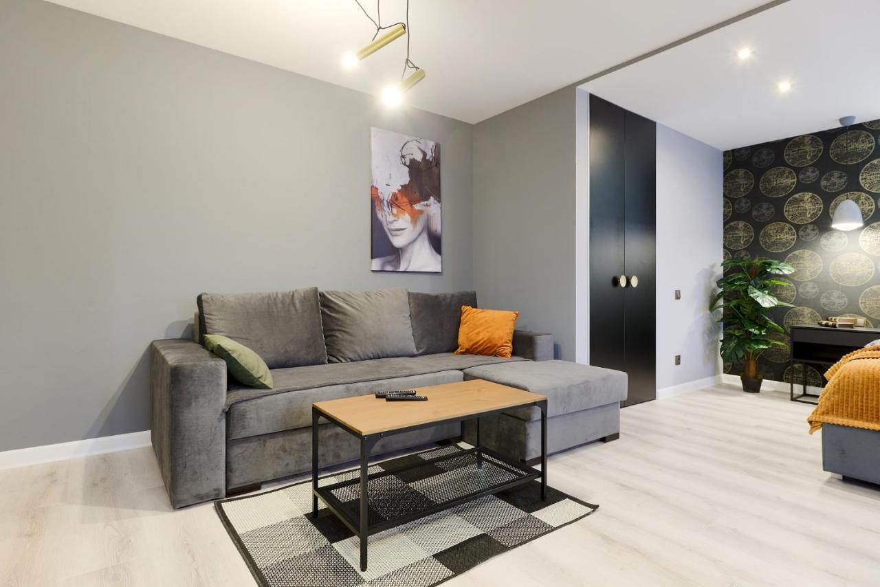 New Apart Lesi Ukrainky Blvd And Olimpiyska And Kreshchatyk And Manhattan City With Parking Kiev Bagian luar foto