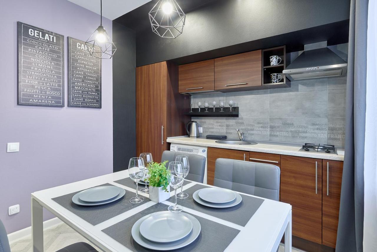 New Apart Lesi Ukrainky Blvd And Olimpiyska And Kreshchatyk And Manhattan City With Parking Kiev Bagian luar foto