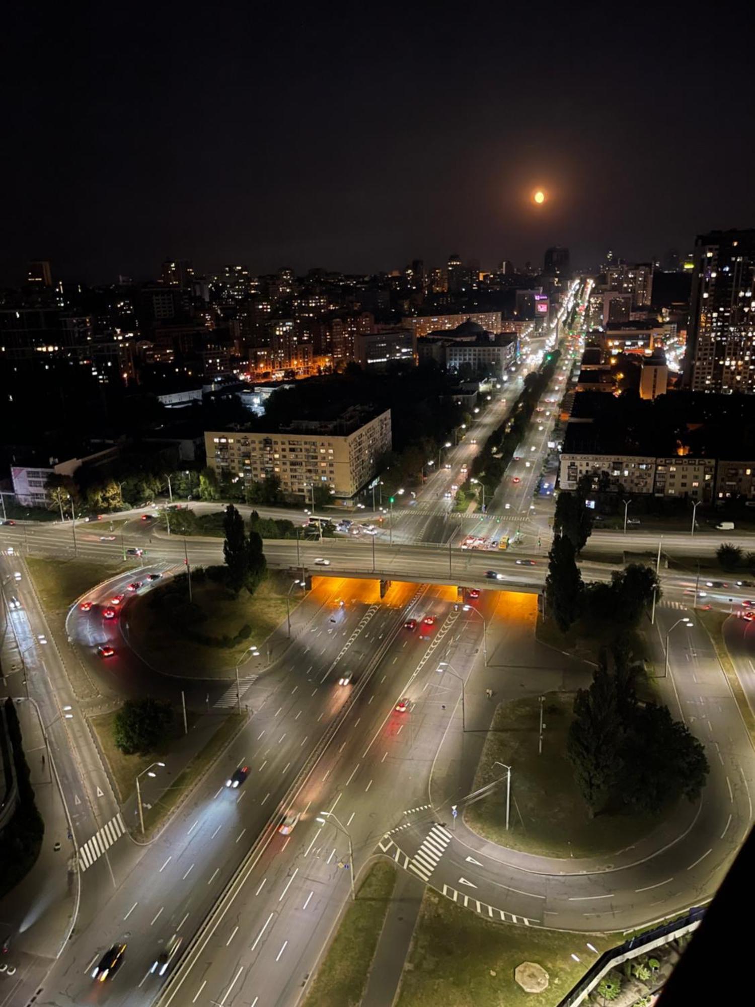 New Apart Lesi Ukrainky Blvd And Olimpiyska And Kreshchatyk And Manhattan City With Parking Kiev Bagian luar foto